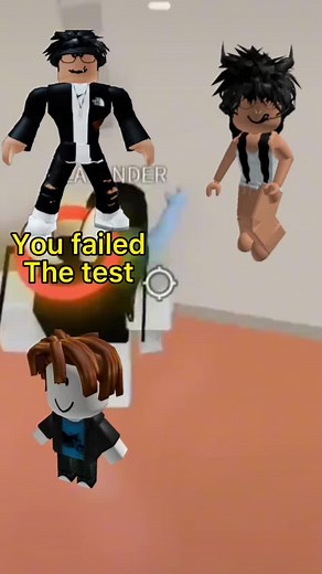 Roblox roasts🤭💯 #foryou #xybzca #roblox #robloxstorytime #roasts