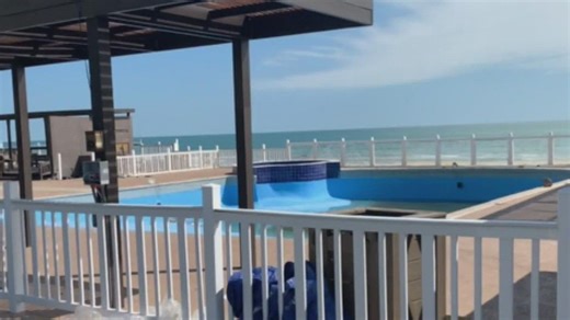 Island Resort hotel open just in time for summer