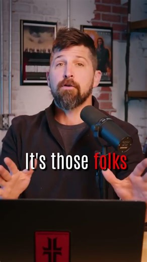 This is the #1 Situational Awareness KILLER!