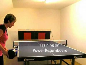 Table tennis beginners training with Returnboard