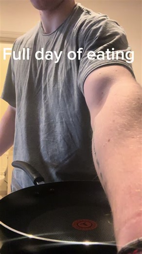 Only one i will do of these prob for a bit because i eat the same 5 meals everyday 😛#bodybuilding #lifting #gym #food #classic