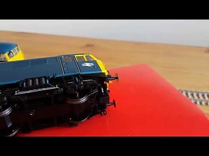 Hornby Class 87 Robert Burns R3580 (Part 1)