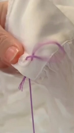 hand embroidery design . . . #handembroideryideas #embroideryproject #creativedesigns #embroideryinspiration #DIYembroidery #embroiderylove #stitchingcreations #embroideryartwork #needleworkideas #embroideryaddict #handstitchingideas #handstitchinginspiration #creativestitching #diystitching #stitchingaddict #handmadestitching #stitchingprojects #embroiderylove #sewingideas #craftyhands #handcraftedcreations #handcraftlove #handmadeinspiration #craftingideas #DIYhandcrafts #handmadeartwork #crea