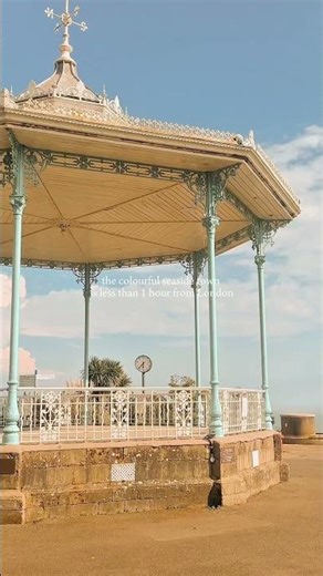 This colourful seaside town is less than 1 hour from London 📍 Folkestone, Kent #uktravel #travel