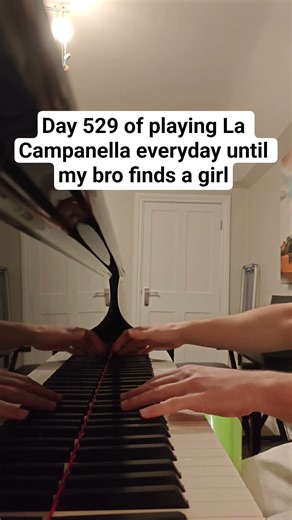 Day 529 of playing La Campanella #piano