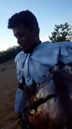 🤣🤣🤣 #Depredador #cosplay #comedy #broma | Israel López