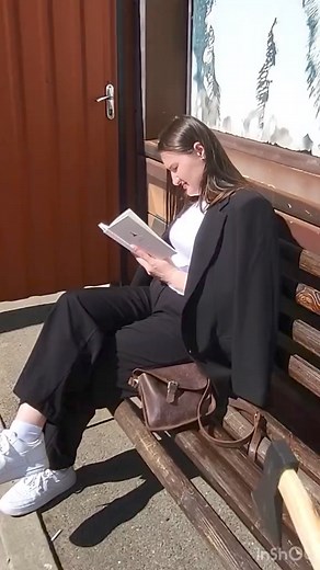 1.5M views · 10K reactions | I took off her IPhone and AirPods to make new handmade cases out of leather Bisanzio in Ambra color. #leathercrafted #leatherasmr | Torross.crafted | Facebook