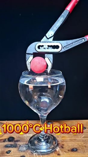 1000C° Hot ball Vs Eggs #viralvideo #experiment #arsm #satisfying #hotball