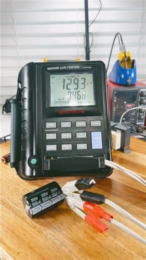 (Pt 1 ) MASTECH MS5308 LCR Tester