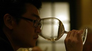 Le plus grand faussaire de vin refait surface avec des conférences de luxe