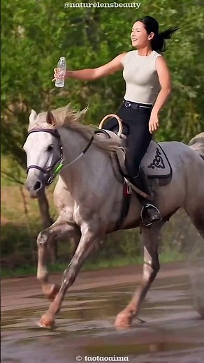 Why Horses Sweat White Foam & Cool With Stylish Patterns! #shorts