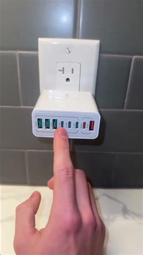 Everyone needs that one fast charger that handles everything ⚡️📱