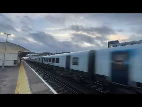 SWR class 444 passing through at Eastleigh