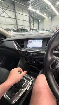 2017 Holden ZB Commodore RS Startup!