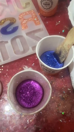 Resin Y,X,W letter tutorial | resin for beginners / Resin #shorts #resinframe #resinart #photoframe | Crystalartandcraft | Facebook