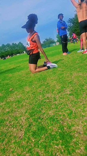 Stretching after marathon 💪🏿💪🏿 | Alice Mukurazhizha