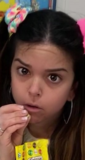 Violeta Tremending on TikTok