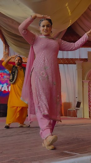 Soni ta m haa 😍 #sonamtiwari #babbumaan #babbumaaninsta #trendingreels #instagood #dance #dancereels #punjabisongs | SONAM Tiwwari