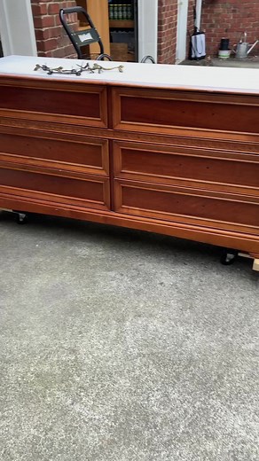 Furniture Makeover: Transforming a Dresser with DIY Refurbish Techniques