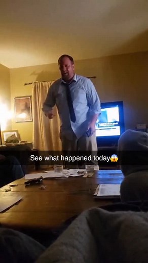 Wait! Check the website that is in my bio Blackbox AI lets you think in plain language and turns it into real, working code. Not just snippets- clean, structured, production-ready code. You can: Describe a feature → Get the code Upload a screenshot → Get the UI built Paste messy code → Get it explained, clean Ask for any language → Instant translation Use it FREE: Visit www.blackbox.ai Tell the AI what you want to build Copy → Paste → Ship If you're learning, it teaches while it builds. If you'r