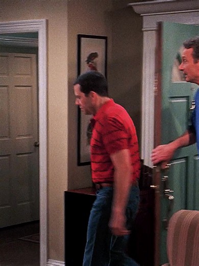 The wonderful moment of two and a half men! Who still remembers this classic show? #twoandahalfmen #movie #foryoupage #edit #viral