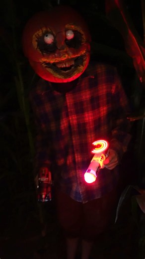 He's Here To PARTY! 🎃😂 #hauntedhouse #scaremaze #jumpscare
