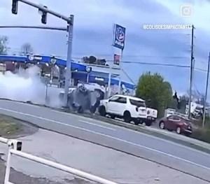 Crash Dashcam (@crash_dash_cam) • Instagram photos and videos