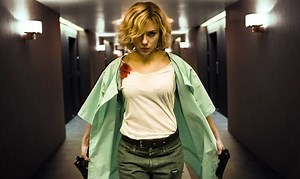 映画『LUCY/ ルーシー』あらすじ・ネタバレ感想！リュック・ベッソン監督、スカーレット・ヨハンソン主演　人間の脳の無限の可能性描いた野心作