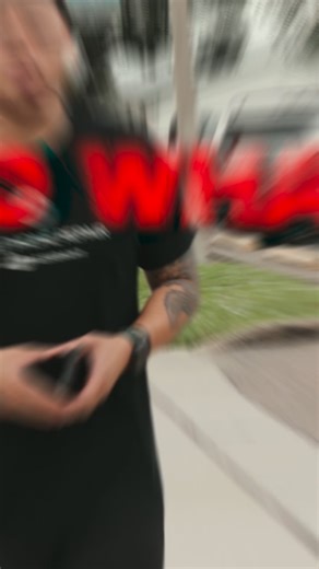 CPR Cell Phone Repair Tampa & St Petersburg on Instagram: "Hi Tampa! My name is Tu-Sean! With over 20 years of wireless experience, my journey started in high-school customizing Nokias, unlocking Samsungs first “smartphone” and eventually working at T-Mobile unlocking iPhones, sold the very first Android phones the HTC G1 then I opened up my first repair business under the brand CLEAR (Clearwire internet) before becoming a Verizon Wireless store owner. Doing that Wireless career I have been bles