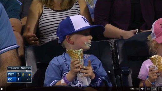 4 examples that prove baseball is better than football