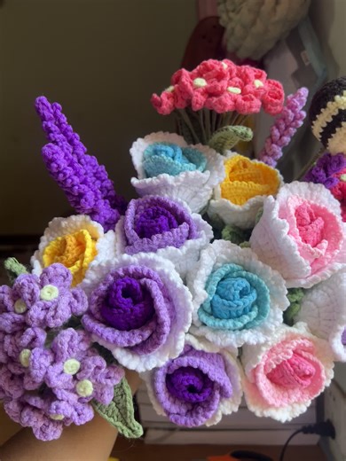 Crochet diamond rose 🌷🌹 #handmade #cambodia #សៀមរាប #_noelcrochet_ #fyp