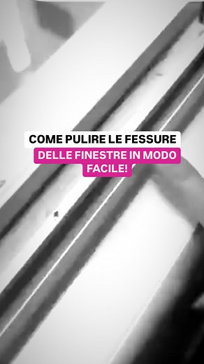 💙 Un trucco semplice e veloce! 🤩 🧽 Pulire le fessure delle finestre può sembrare complicato, ma con un foglio di carta da cucina bagnato diventa un gioco da ragazzi. 💡Provalo e fammi sapere se funziona anche per te! 😉 ___________ Flávia Freitas 👔 Professional Organizer #organizzazione #trucchidipulizia #casapulita #vitadasogno #ideedicasa #consiglicasa #ordineecasa #flaviafreitasorganizer #flaviafreitasprofessionalorganizer | Flávia Freitas
