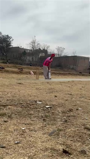 Softball Techniques for Beginners: Mastering the Game