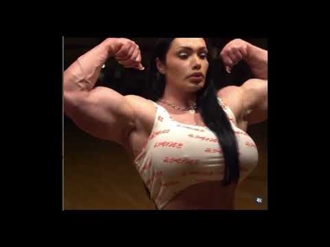 Look at this monster bodybuilder #bodybuilding #muscularbody #muscularwomen #biceps