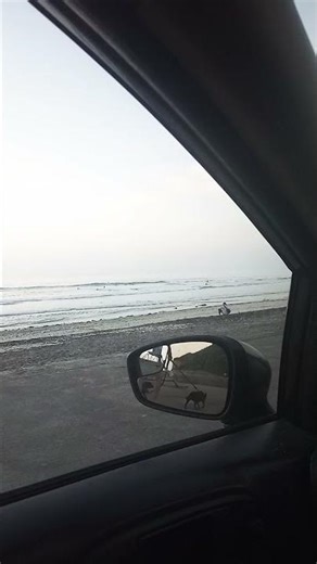 about 30 kids surfing