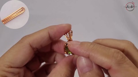 Wire wrapped stone pendant tutorial | simple cage for beginner | spherical stone no hole 1068