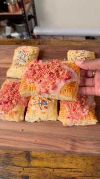 Homemade Pop-Tarts #easyrecipes #baking #diy #homecook