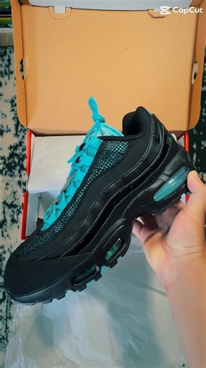 I Took It As a Sign… 😅🔥 Nike Air Max 95 Scorpion Unboxing