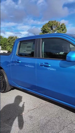 Is the 2025 Ford Maverick Lobo the MOST FUN Mini Truck to Drive?