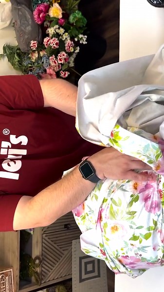 Everyone will be buying Walmart balls after seeing this gorgeous idea!