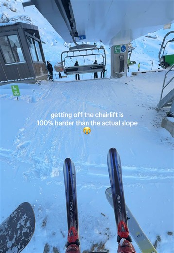 back to the meltdown moment 😳😩 the struggling is real for a beginner #skitok #snowboardtok #chairlift #meltdown #skiing
