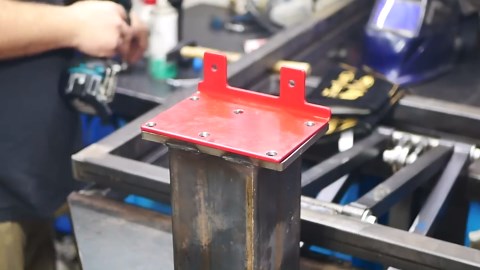 Transform Your Workshop: Building a Heavy-Duty Dump Trailer with a 12V Winch!