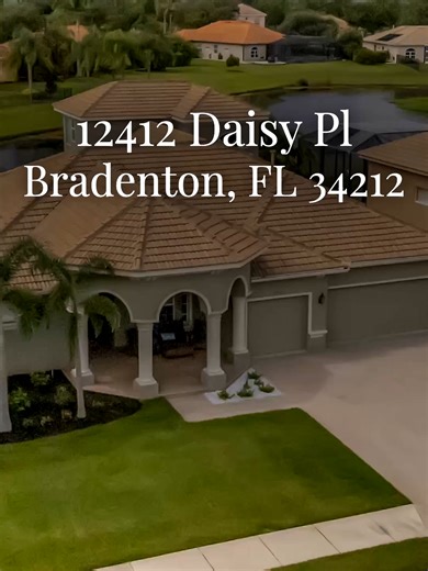 💥 PRICE ADJUSTMENT 💥 Now offered at $780,000 — an incredible opportunity in the gated community of Greyhawk Landing 🌴 This beautifully maintained home at 12412 Daisy Pl, Bradenton delivers space, style, and resort-style living in one of East Manatee County’s most sought-after communities. Whether you’re upgrading, relocating, or investing in Florida living, this new price makes it even more compelling. 📍 Prime Lakewood Ranch–area location 🏡 Well-appointed interiors outdoor living 🌞 Communi