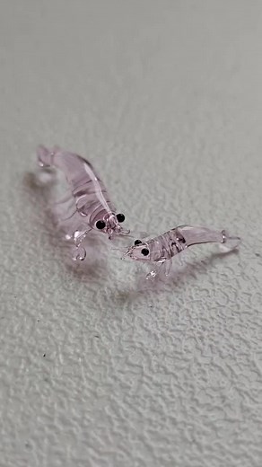 my sister had a baby #shrimp #lampwork #arttok2023 #tinyglassanimals #fyp #shrimptok #shrimprave #sharktales #mysisterhadababy #glassblowing #glassanimals #miniatures #storytime #trending #meme