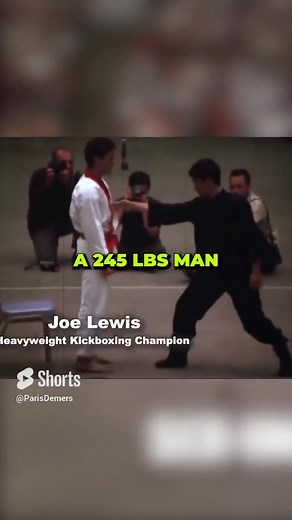 How Bruce Lee built his famous one-inch punch #brucelee #lifting #workout #Bruceleeworkout #mma