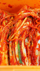 501K views · 10K reactions | Traditional Kimchi Recipe (Tongbaechu)!...
