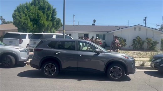 Rashida Talib is pissed! DHS just raided a home in Los Angeles connected to an IRANIAN TRAFFlCKING RING SEVEN Iranian nationals were arrested at the address,including individuals on the FBI Tərror Watchlist | The Nunn Report