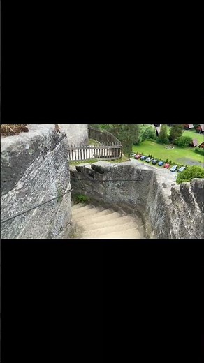 06 Château de Sloup : Mystères Sculptés dans la Roche – Voyage au Cœur de la Bohême Secrète 🇨🇿🗿