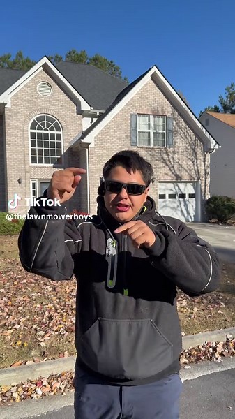 Efficient Leaf Cleanup Techniques for Fall