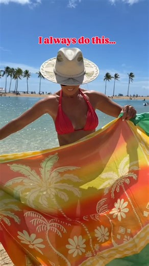 Monica D 🌺 Hawaii 🏖 Beach on Instagram: "Would you wear it like that ? One of my favorite ways to style a sarong is as a dress. Start by wrapping the sarong around your waist and tying one corner to the rest of the fabric. Then, take the loose end, bring it up under the waist wrap, and pull it over your chest. Finish by tying the ends behind your back. Super simple, and it looks amazing! What do you think ? Let me know if you need outfit details 🔗🌺 #sarong #vacationoutfits #diydress"
